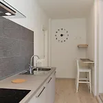 Апартаменты Felix 10 *