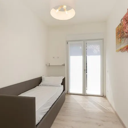 Lägenhet Felix 10 Stresa