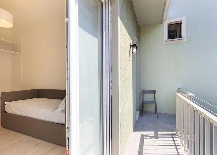 Felix 10 * 斯特雷萨